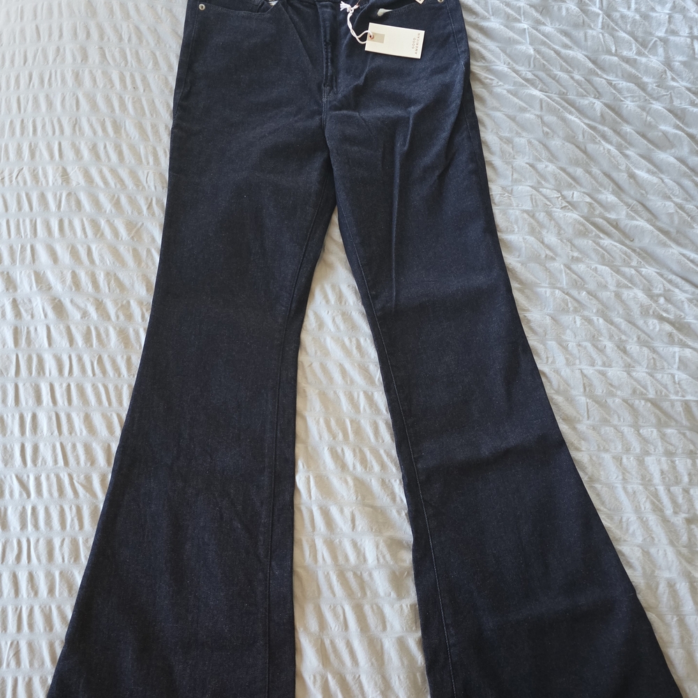 Good American Always Fits Dark Blue Flare Jeans